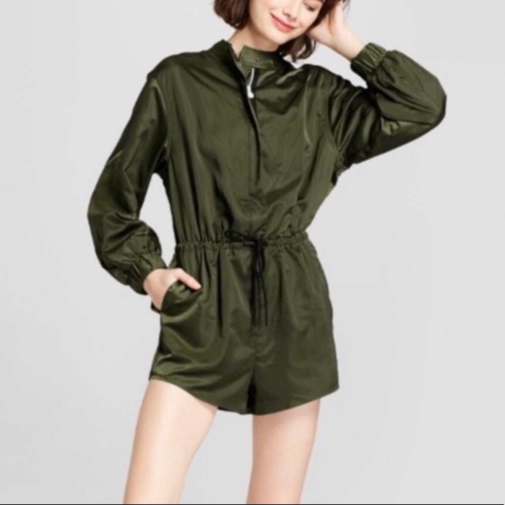 NWT HUNTER by Target Olive Green Romper Small